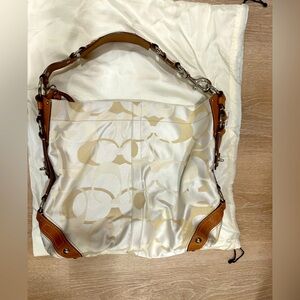 Coach Signature White and Tan Women's Bag